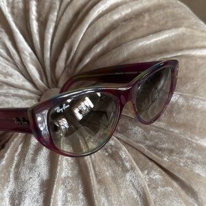 Ray-Ban Women's Burgundy Sunglasses with Tan Case